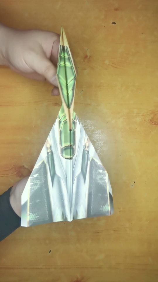 [飞得又平又稳的纸飞机]飞得又平又稳的纸飞机怎么叠