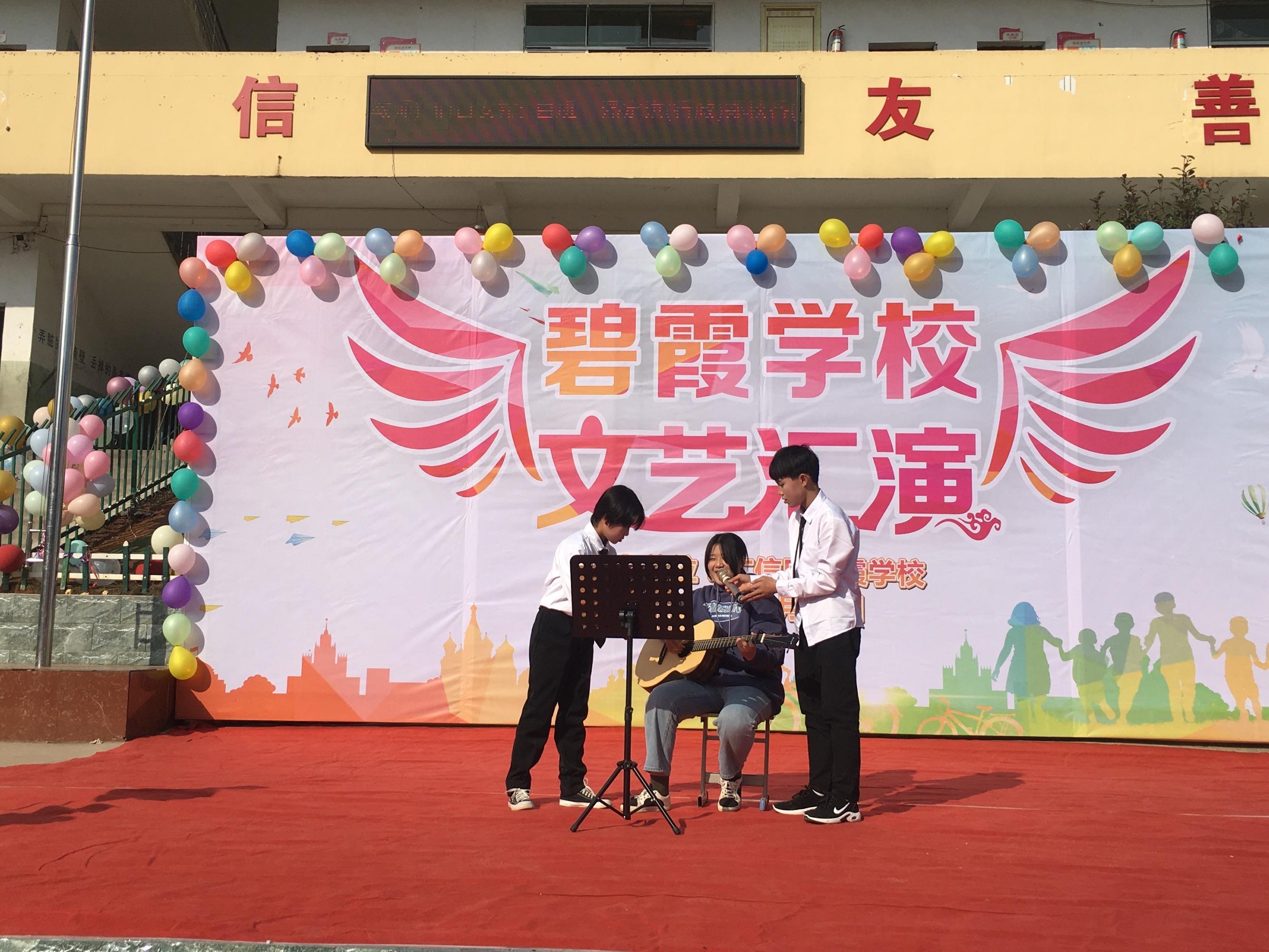 [telephone舞蹈视频]telephone和phone有什么区别