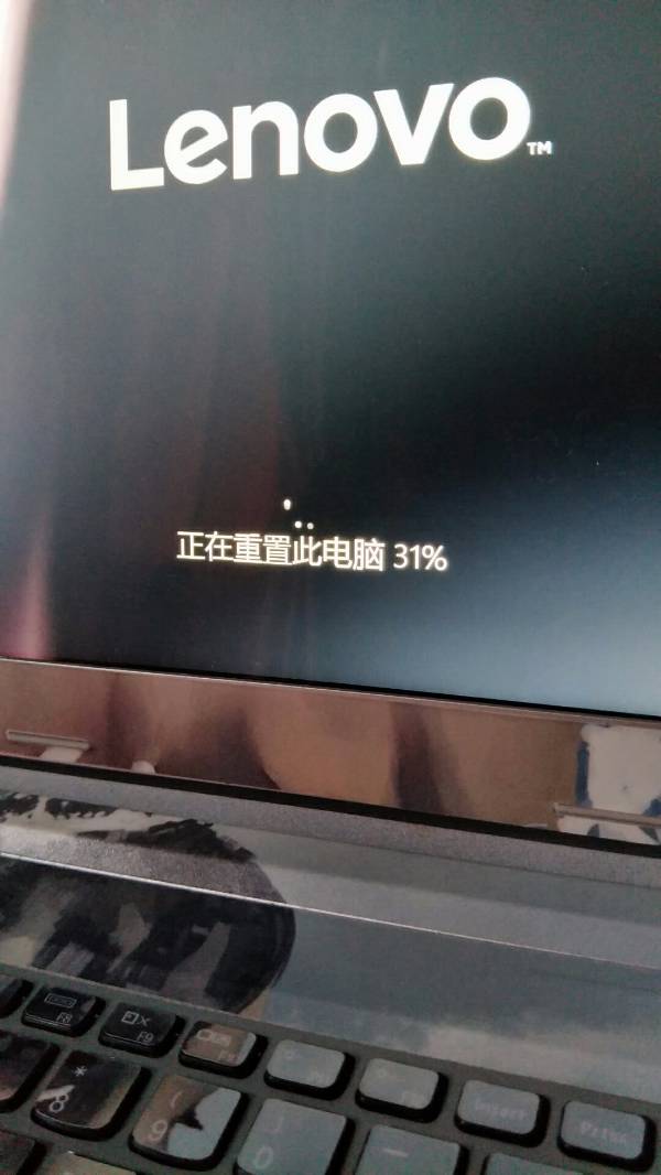 [系统一直转圈圈进不去]win10转圈卡住无法进入系统