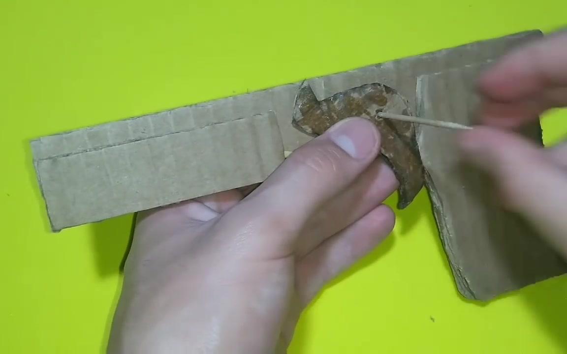 [纸飞机发射器教程]纸飞机发射器制作方法