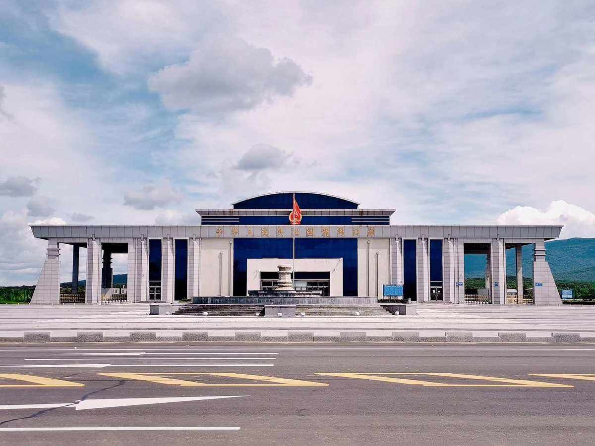 乌托邦提现显示暂未开放-乌托邦app为什么用不了