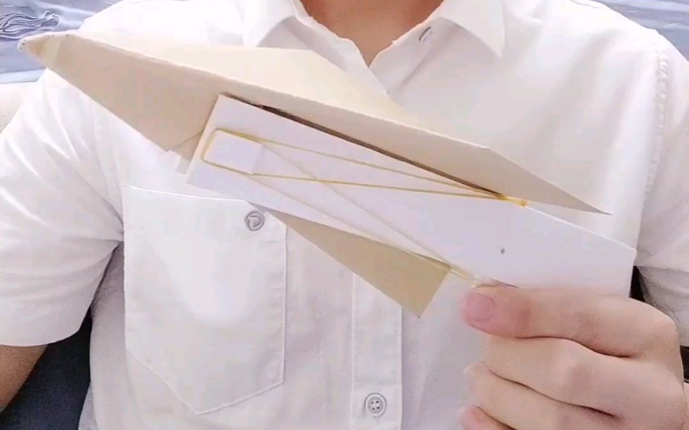 纸飞机发射器知识点-纸飞机发射器怎么折视频